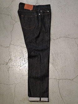 2739◆ＡＶＮ（エーヴィーエヌ)リボン付きデニムコート★サイズ42 Levi's VINTAGE CLOTHING リーバイス ベルボトム ビンテージ