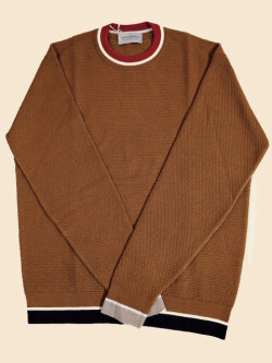 新品タグ付 John Smedley OAKDALE 30ゲージ 表記M 英国製 新品タグ付 John Smedley OAKDALE 30ゲージ 表記M 英国製 メンズ